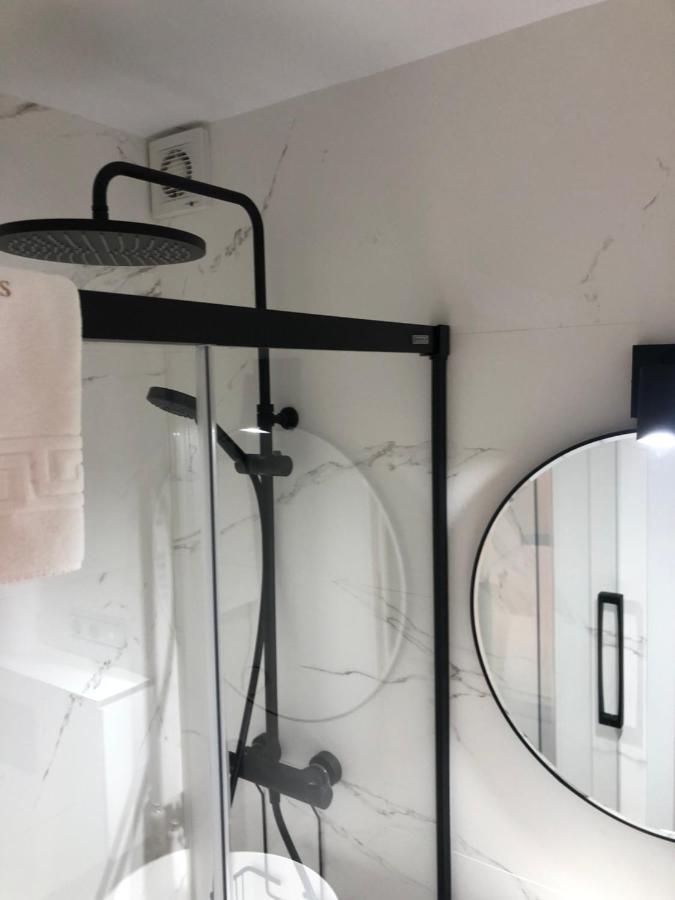 Luxury Apartment With Jacuzzi 산티아고데콤포스텔라 외부 사진