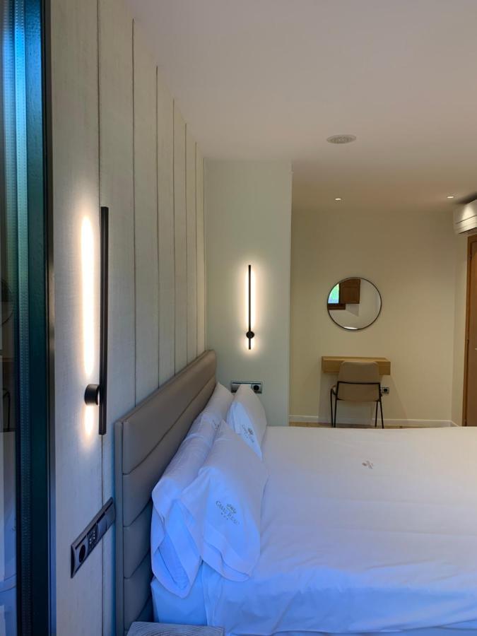 Luxury Apartment With Jacuzzi 산티아고데콤포스텔라 외부 사진